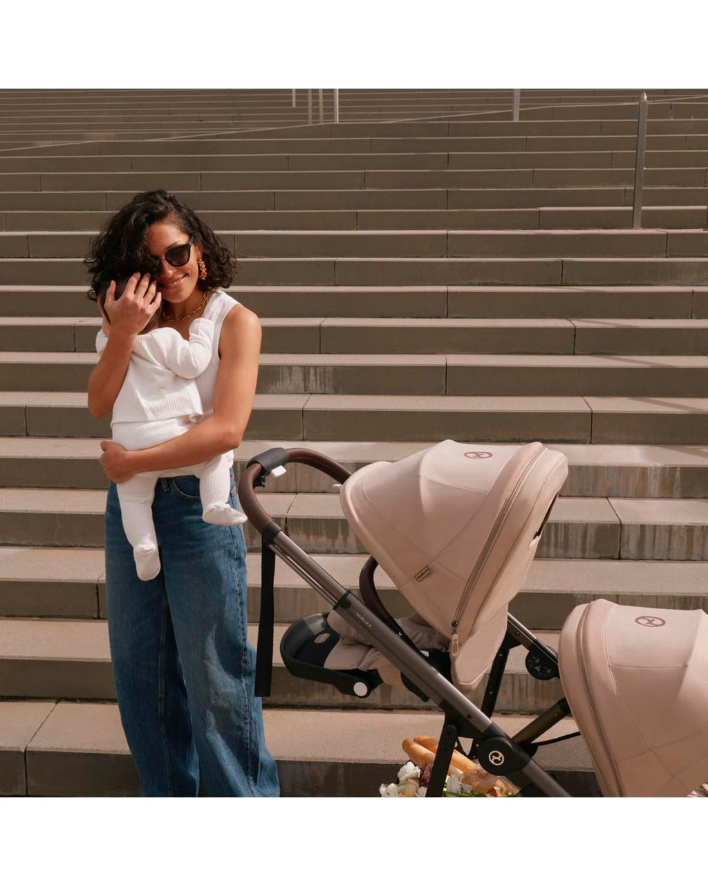 Chocolate Brown Stroller Seat Z490