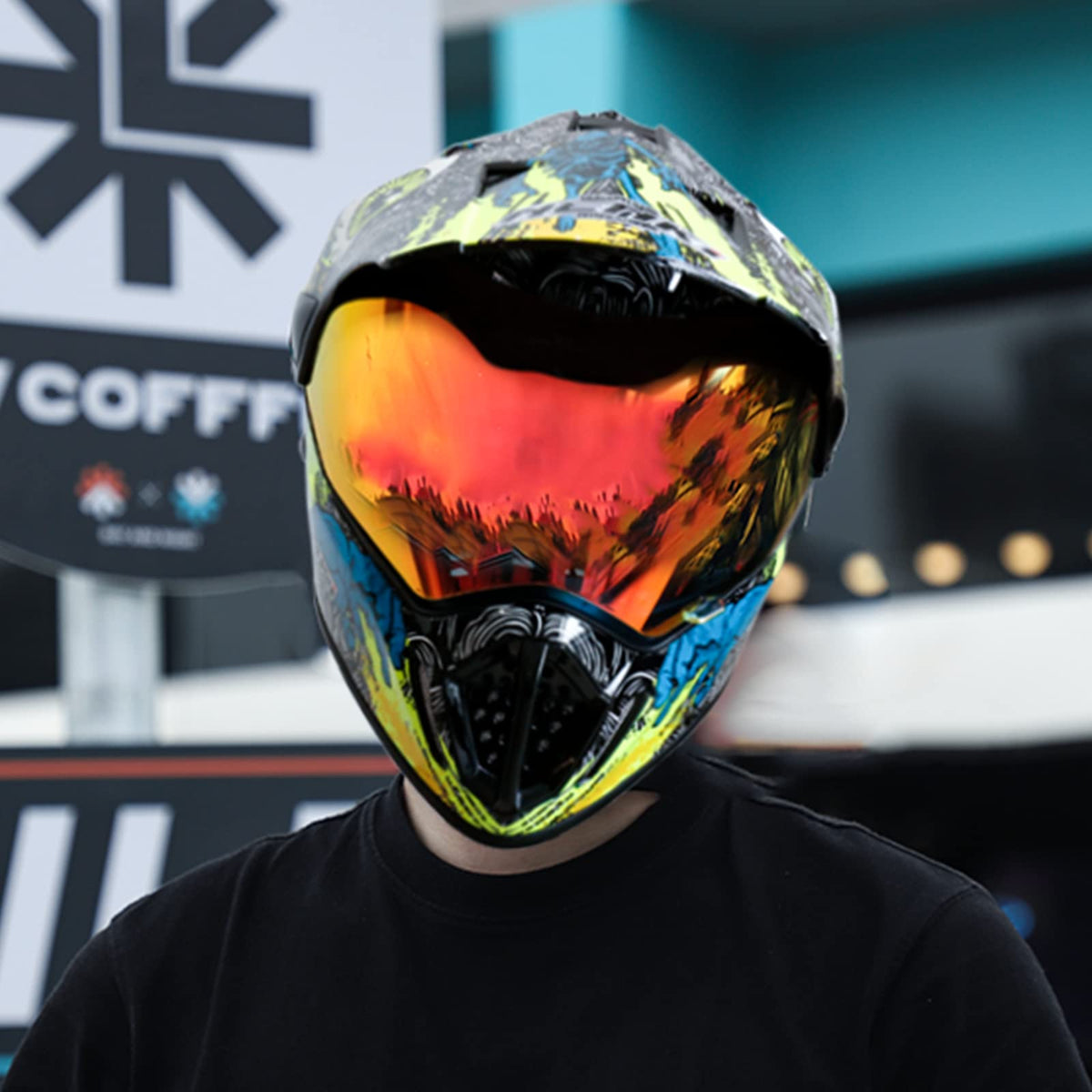 Red Full Face Motocross Helmet Y674