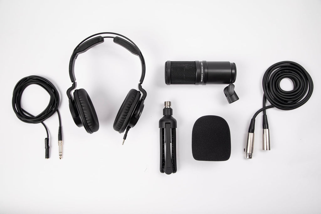 Dynamic Mic & Headphones Pack J46693