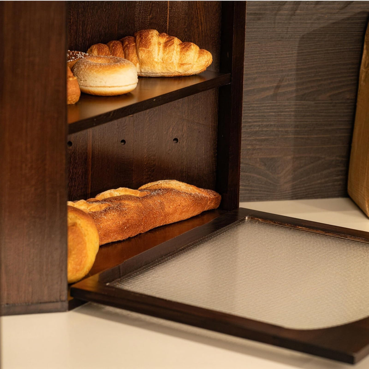 Wood Bread Box N4381