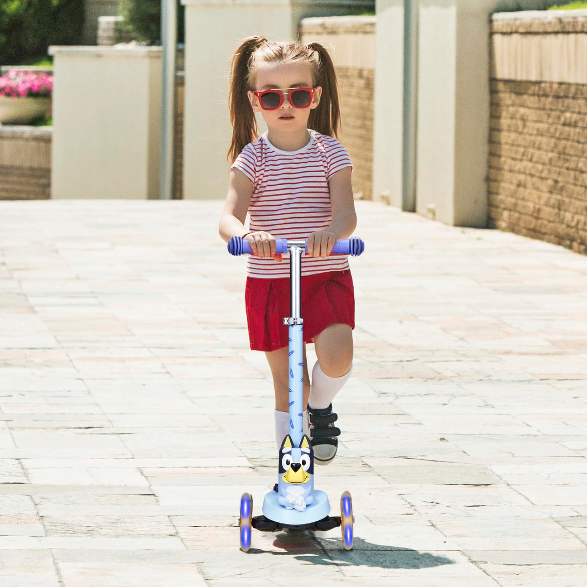 3 Wheel Light Up LED Wheels Kick Scooter X4203