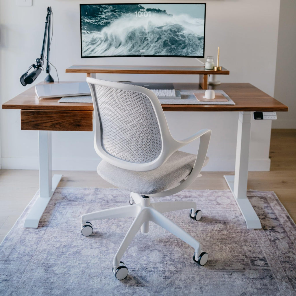 Orange White Low Back Office Chair D65752